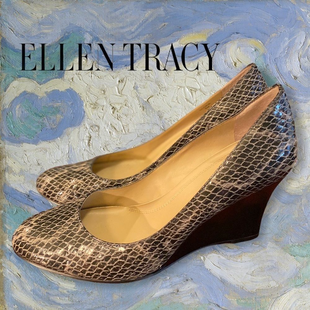 Ellen Tracy Snake Slip-on Wedges 8